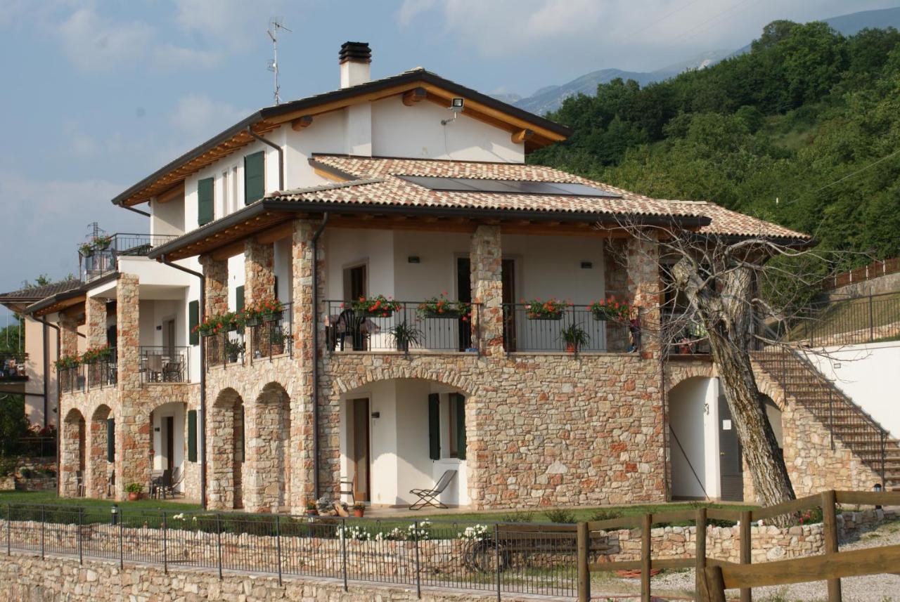 Aparthotel La Casa Di Pericle Brenzone sul Garda Exterior foto